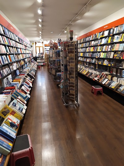 Giunti al Punto Librerie