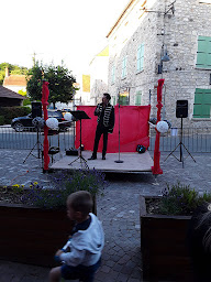 Photo n°11 de On The Rock à Coincy (Marchand de journaux)