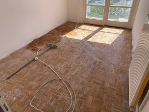 Photo n°8 de Couverture Peinture - Peintre en bâtiment Toiture Facade Traitement Anti-Mousse B.CHEVALIER La Roche sur Yon à La Roche-sur-Yon (Peintre en bâtiment)