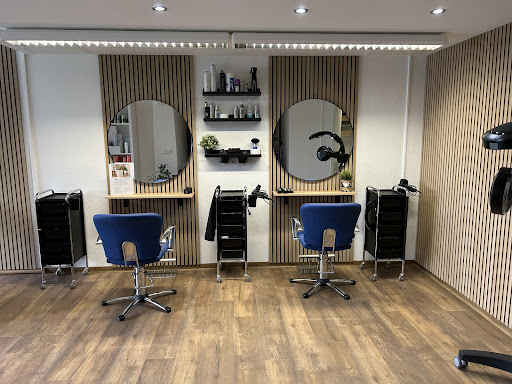 Mermaid Studio 1 - Friseur Kosmetik Wellness