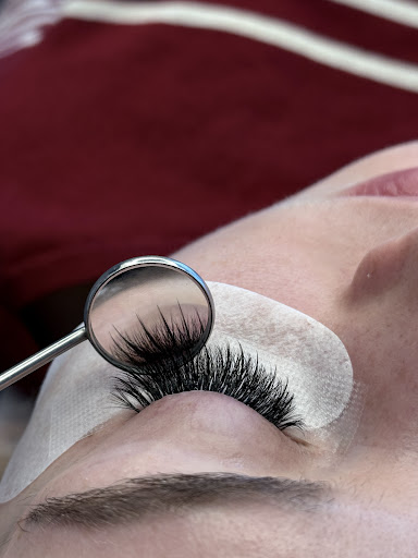 Rzęsy Paznokcie / Lashes & Brows Magic Look