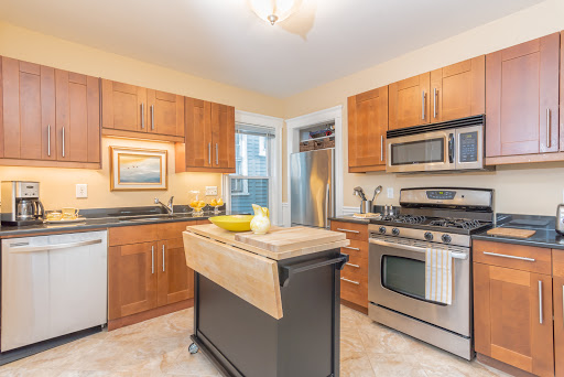 Masha Senderovich, Realtor, Keller Williams Chestnut Hill - Thumbnail