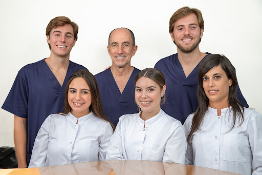 CLINICA DENTAL GIMENO ABRERA