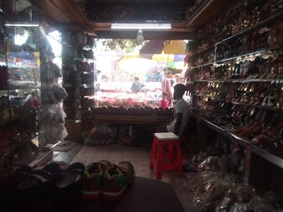 Photos of Muktijudha Muzib Shopping Complex