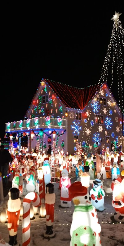 Peckville Christmas House