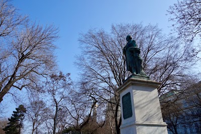 Statue of Josef Ressel