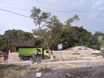 Photos of Tugu Ompu Tuan Situmorang