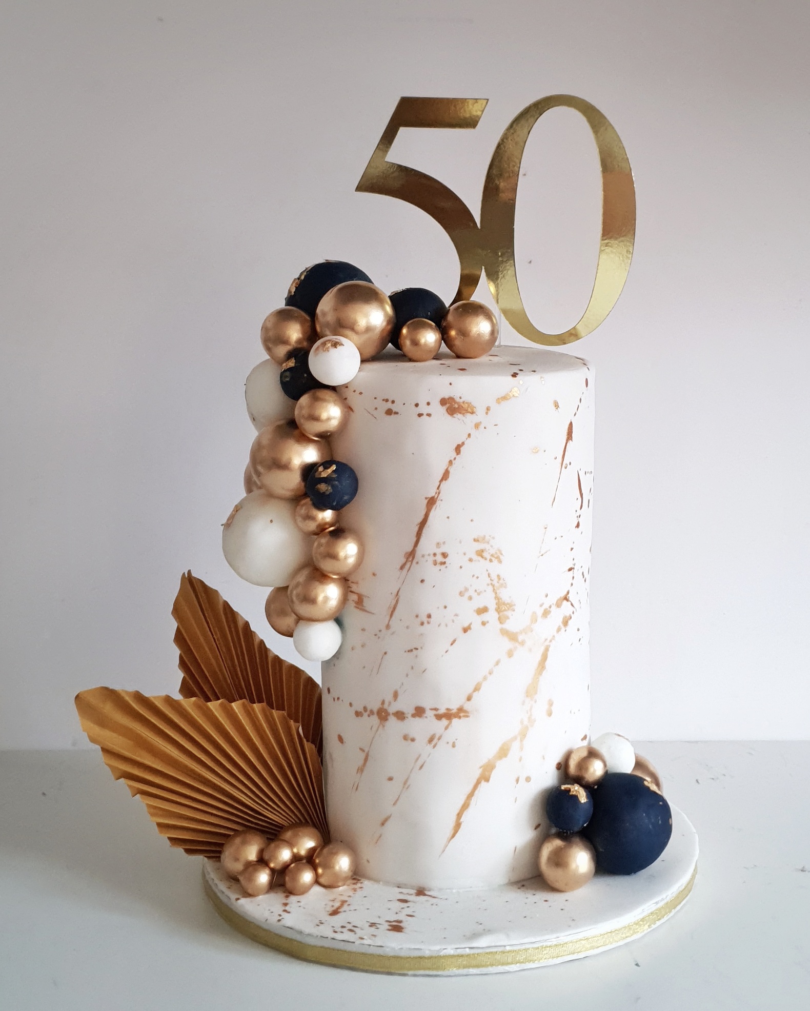 Cut to the Cake - Cakes & Sweets - photo 1