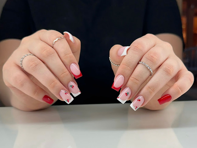 Centrum Handlowe, Strzelców Bytomskich 96/M1, 41-906 Bytom