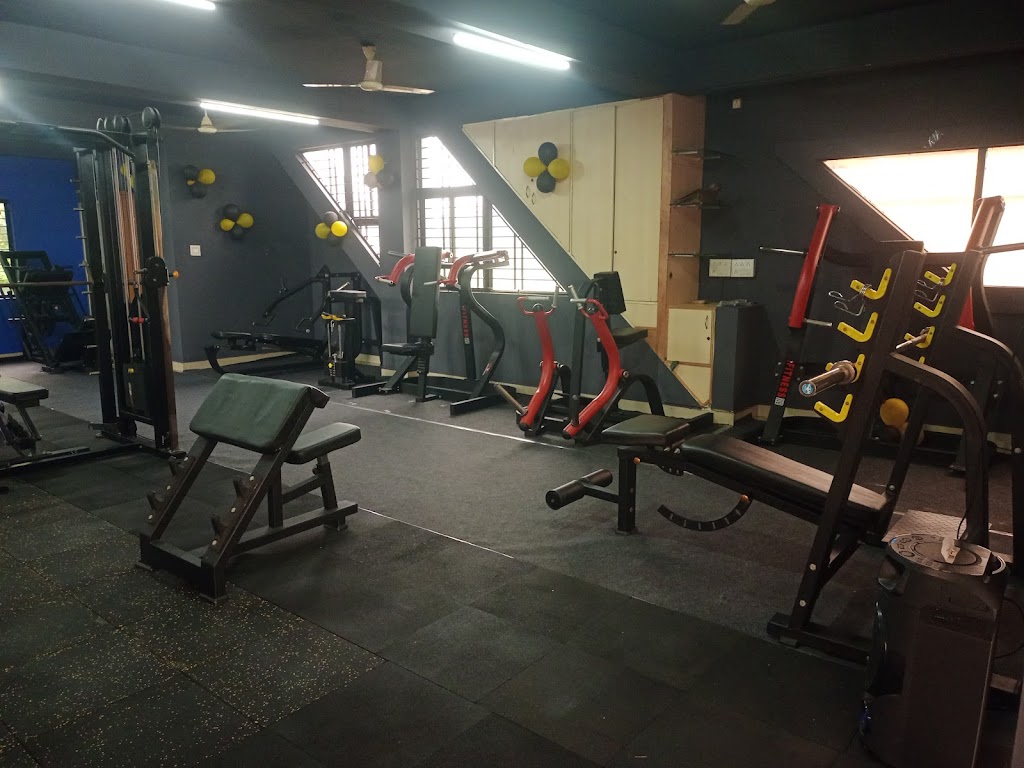 Fit Zone Unisex Gym