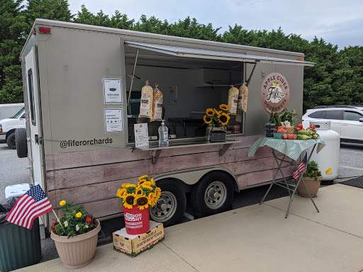 Fifer's Mobile Donut Kitchen - Thumbnail