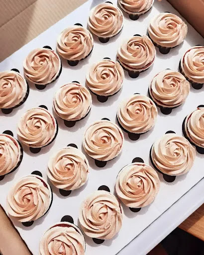 Helen's Creative cakes - Thumbnail