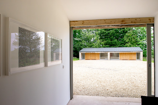 CLOSE | Contemporary Art Gallery & Consultancy - United Kingdom