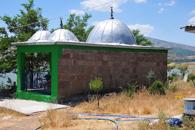 Seyyid Seyh Süleyman Efendi Hazretler Türbesi