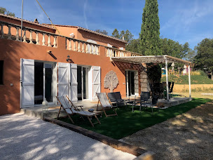 Photo n°2 de Mas de Bagarry à Le Plan-de-la-Tour (Location d'appartement de vacances)