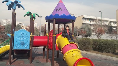 Photos of Bozorgmehr Park