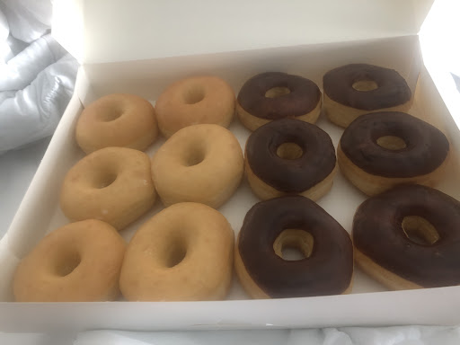 First Donuts - Visual