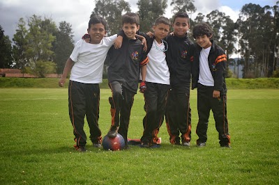 Photos of Gimnasio Campestre George Berkeley