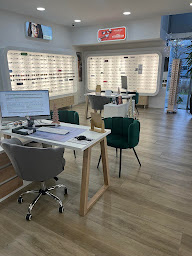 Photo n°10 de Illusion Opticiens à Lys-lez-Lannoy (Magasin de lunettes de soleil)