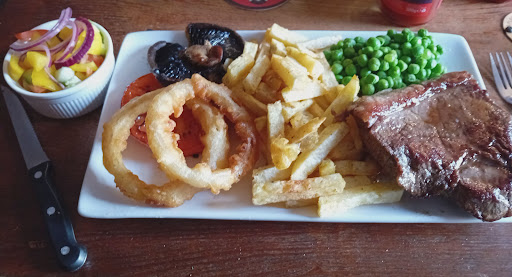 The Red Lion, East Kirkby - Thumbnail