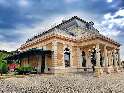 Photos of G&ouml;d&ouml;llő