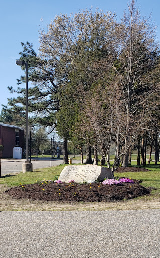 Daniel Webster School - Visual