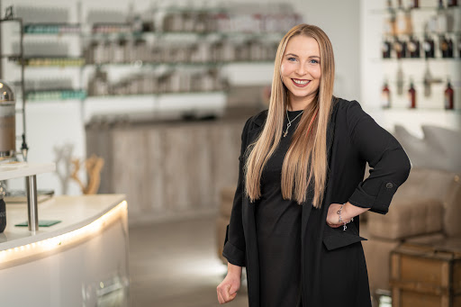 Melanie D‘Elia | Friseurmeisterin - Thumbnail