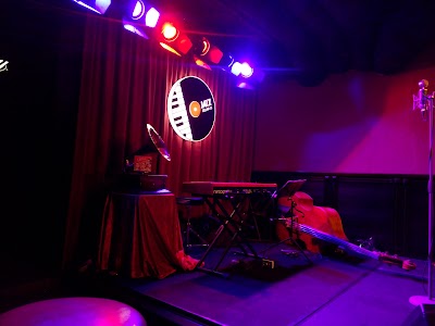 Photos of Jazz Cellar 11