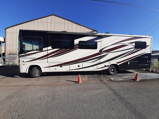 Squeaky Clean Express Auto and RV mobile detailing - Thumbnail
