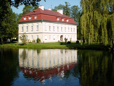 Seminar Schloss Bogenhofen Bogenhofen 1, 4963 St. Peter am Hart, Österreich