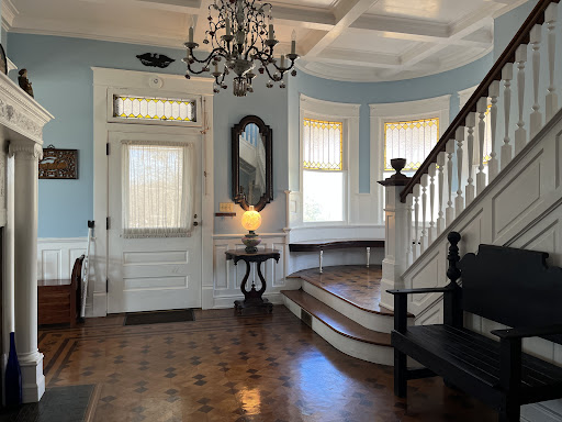 Enloe House Lodging and Events - Thumbnail