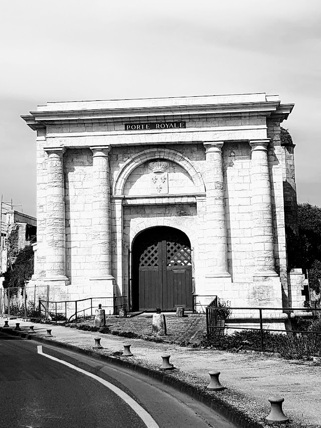 Porte Royale