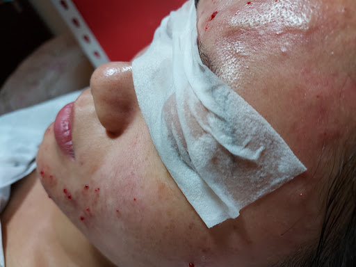 小娟做臉造型髮廊評價、價格、網友推薦資訊 – 專業做臉護理與親切服務 - Place thumbnail