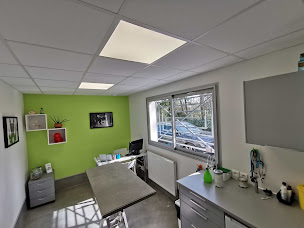 Photo n°2 de CLINIQUE VETERINAIRE DES BOURBONS à Montluçon (Clinique vétérinaire)