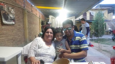 Photos of Do&ntilde;a Domini Y Javier