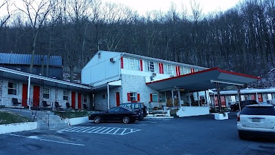 Colony House Motel