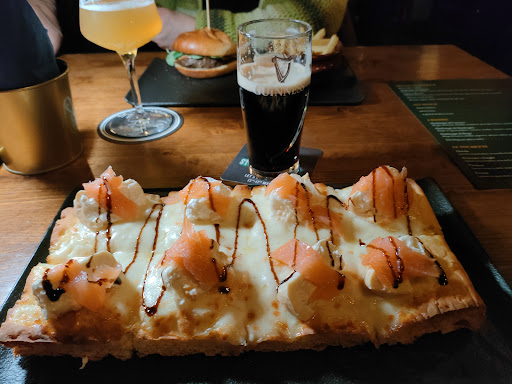 Nimbus Pub - Visual