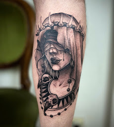 Photo n°2 de Dick Revert Tattoo à Metz (Salon de tatouage et piercing)