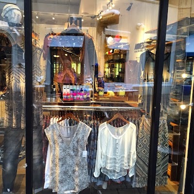 Photos of Arriesgado Clothing Company Vail