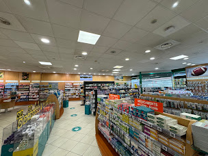 Photo n°12 de Sarl Pharmacie du Val de l'Eyre à Salles (Pharmacie vétérinaire)