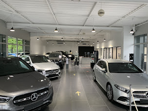 Photo n°17 de SAGA Mercedes-Benz - Rambouillet à Rambouillet (Vendeur de voitures d'occasion)