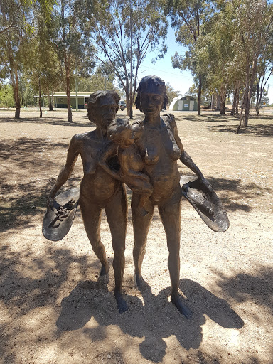 Wiradjuri Dreaming information Centre - Thumbnail