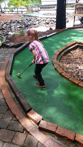 Hole.N.One Family Fun Center - Thumbnail