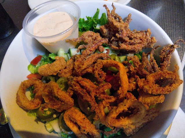 Devil's Alley Bar & Grill