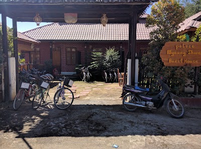 Photos of Palace Nyaung Shwe