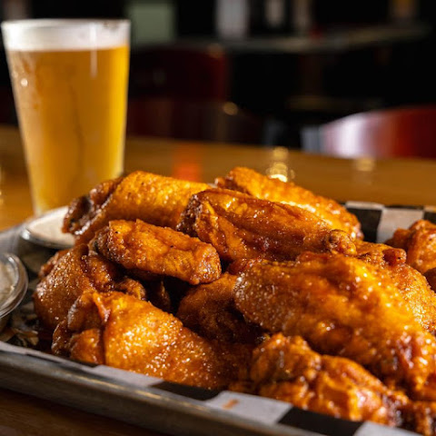 Wingnutz Bar and Grill by null