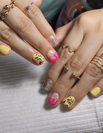 Cherry Nails Studio - Visual