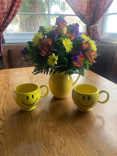 Long's Flowers - Visual
