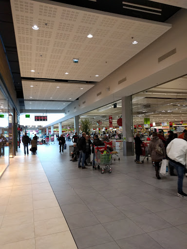Aushopping Arras Gallery - France