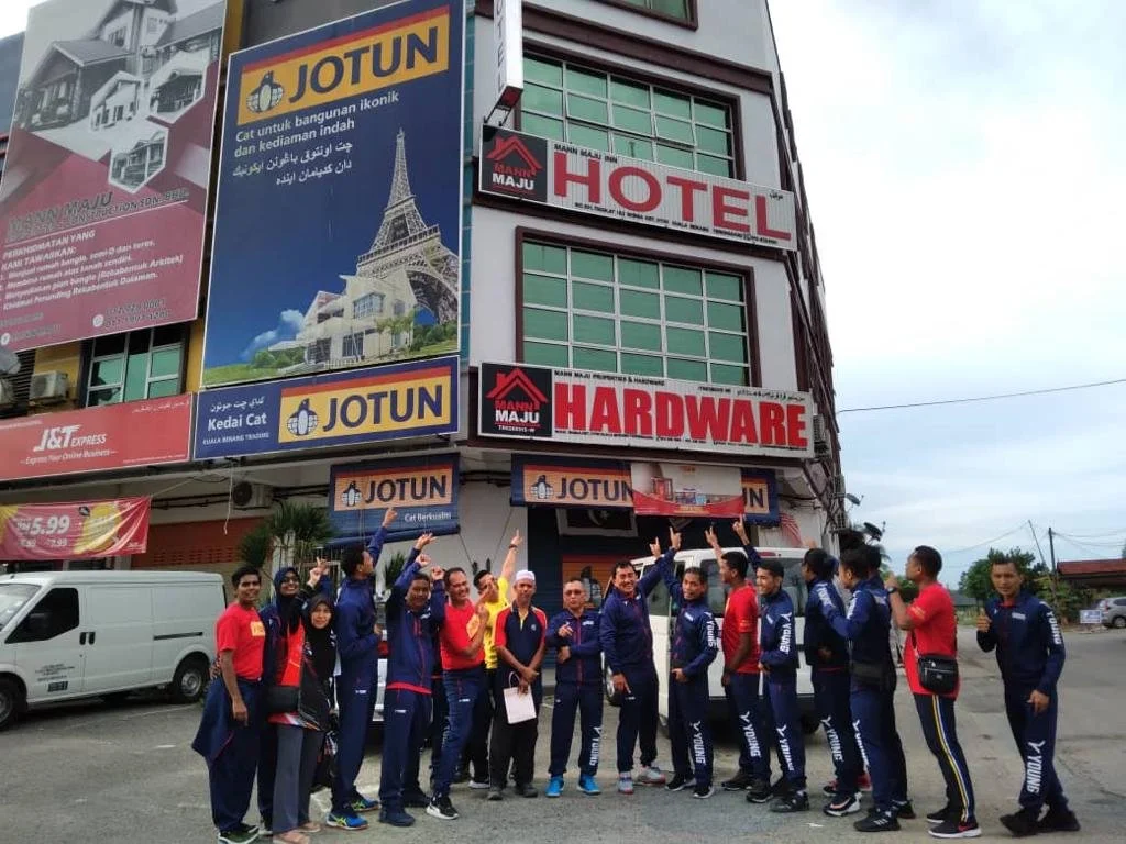 Mann Maju Inn & Hotel